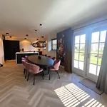 Buitenplaats 99 בית נופש קלאנטסהוך