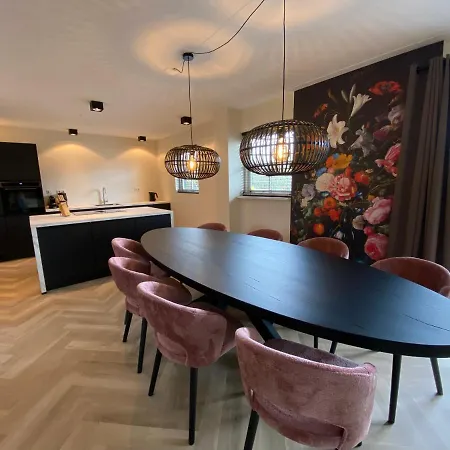 Ferienhaus Stilleven *