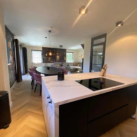 Stilleven Ferienhaus